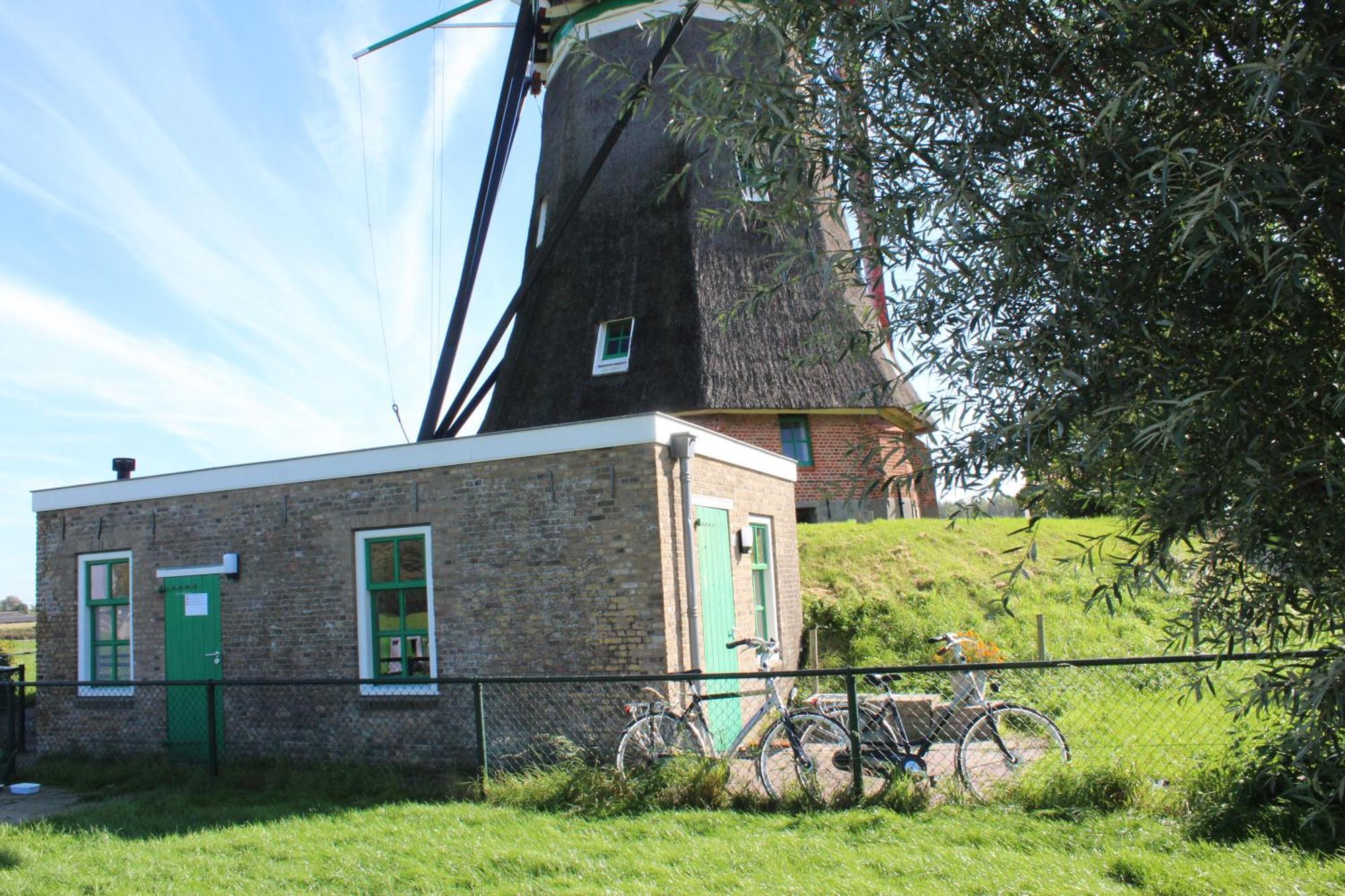 Slapen Aan De Voet Van De Molen Ovezande Ngoại thất bức ảnh